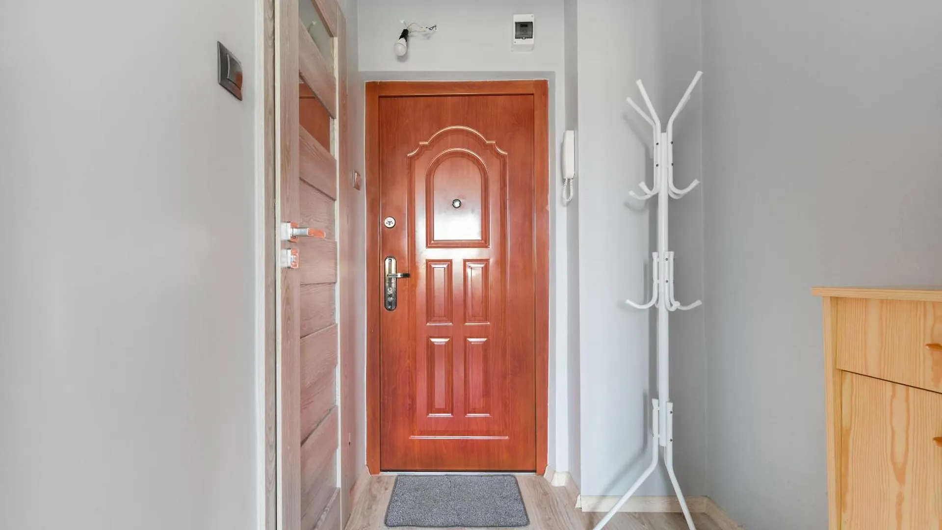 Simple Nook, Gdansk Wejhera By Fiesta Apartments